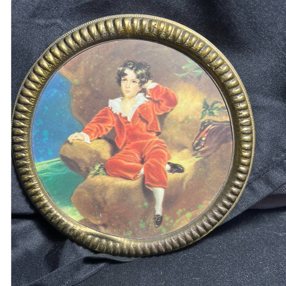 Vintage Elpec Made in England Brass Framed 1940's Blue & Red Boy - Picture 2 of 5